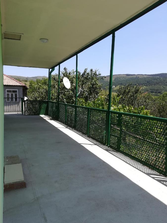 Guest House Luka Manglisi Εξωτερικό φωτογραφία